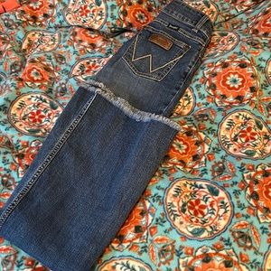 Size 00x34 Wrangler flare jeans